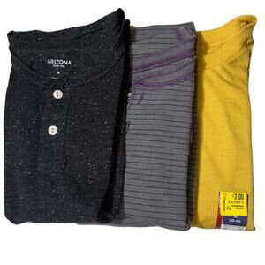 Assorted Men’s T Shirt Bundle Set of 3 Medium Multicolor GUC